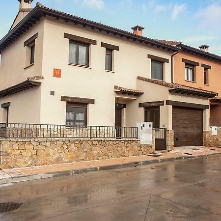 Apartamento El Palomar Ayllón Eksteriør bilde