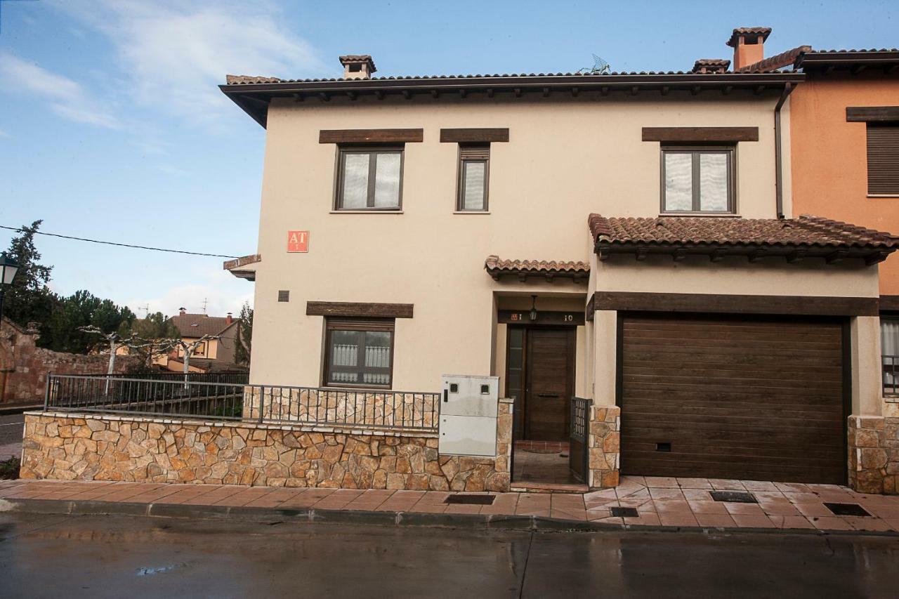 Apartamento El Palomar Ayllón Eksteriør bilde